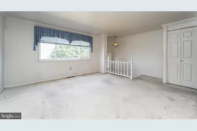 1107 Regina Drive, Baltimore, MD 21227 - Photo 3