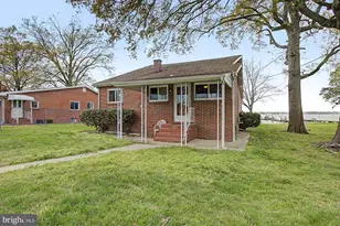 826 Cold Spring Rd, Middle River, MD 21220 - Photo 3