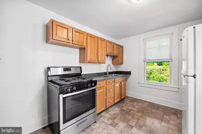 5234 Benson Avenue, Halethorpe, MD 21227 - Photo 7