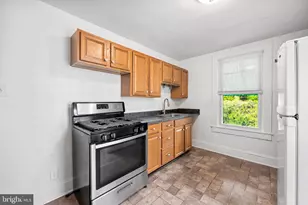 5234 Benson Ave, Halethorpe, MD 21227 - Photo 7