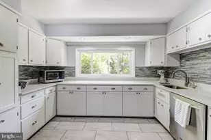 3915 Longmoor Cir, Phoenix, MD 21131 - Photo 19