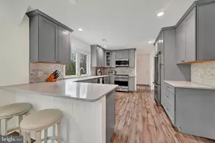 9 Crestline Ct, Owings Mills, MD 21117 - Photo 9
