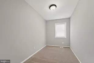 26 Maple Hollow Ct, Baltimore, MD 21234 - Photo 19