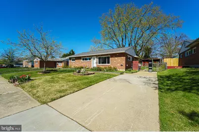 5916 Robindale, Baltimore, MD 21228 - Photo 3