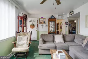 900 Renfrew St, Baltimore, MD 21221 - Photo 9