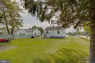 900 Renfrew St, Baltimore, MD 21221 - Photo 39