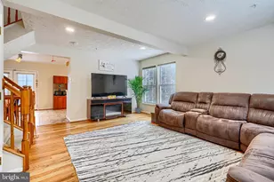 10 Bluestem Ct, Owings Mills, MD 21117 - Photo 5
