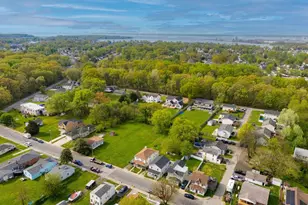 2524 Sycamore Ave, Sparrows Point, MD 21219 - Photo 33