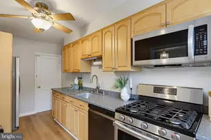 332 Small Ct, Baltimore, MD 21228 - Photo 11