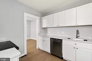 29 Elm Ave W, Baltimore, MD 21206 - Photo 5