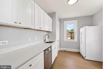 29 Elm Avenue W, Baltimore, MD 21206 - Photo 3