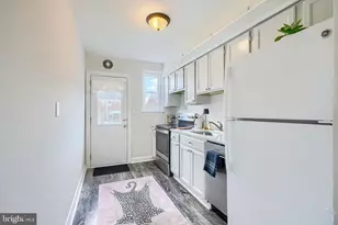 227 Linden Ave, Towson, MD 21286 - Photo 15
