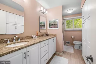 1 Springbriar Ln, Baltimore, MD 21208 - Photo 23