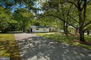 1 Springbriar Ln, Baltimore, MD 21208 - Photo 3