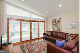 8403 Topping, Baltimore, MD 21208 - Photo 11