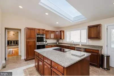 8403 Topping, Baltimore, MD 21208 - Photo 5