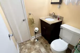 8203 Boman Ct, Towson, MD 21204 - Photo 33