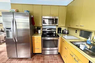 8203 Boman Ct, Towson, MD 21204 - Photo 25