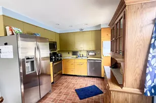 8203 Boman Ct, Towson, MD 21204 - Photo 25