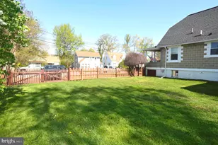 7703 Chestnut Ave, Baltimore, MD 21234 - Photo 37
