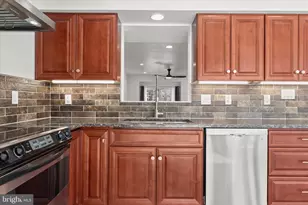 610 Marianne Ln, Catonsville, MD 21228 - Photo 21