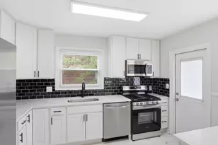 106 Kinship Rd, Dundalk, MD 21222 - Photo 15