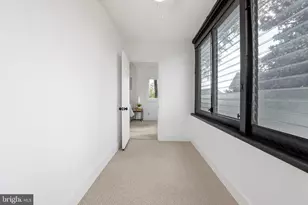 525 45th St, Baltimore, MD 21224 - Photo 19