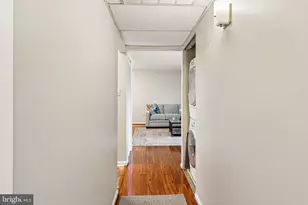 4 Banyan Wood Ct, Essex, MD 21221 - Photo 11