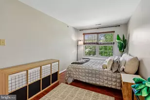 4 Banyan Wood Ct, Essex, MD 21221 - Photo 15