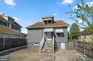 1229 North Ave, Baltimore, MD 21227 - Photo 39