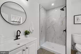 1229 North Ave, Baltimore, MD 21227 - Photo 17