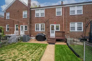 406 Greenlow, Baltimore, MD 21228 - Photo 3