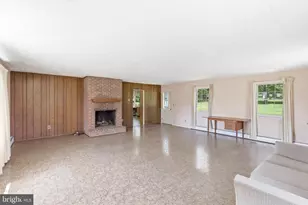 4308 Meadowcliff Rd, Glen Arm, MD 21057 - Photo 5