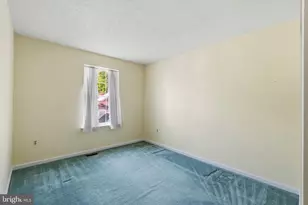 2208 Tall Pines Ct, Baltimore, MD 21228 - Photo 21