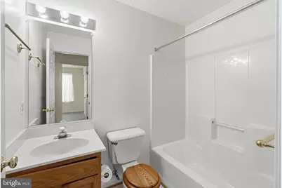 2208 Tall Pines Court, Baltimore, MD 21228 - Photo 17