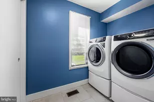 8009 Melody Ln, Baltimore, MD 21208 - Photo 25