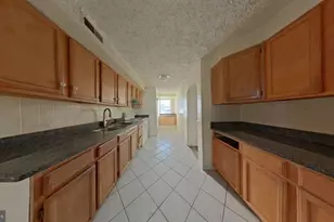 2716 Alderwood Ave, Halethorpe, MD 21227 - Photo 9