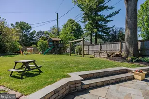 18 S Beaumont Ave, Catonsville, MD 21228 - Photo 63