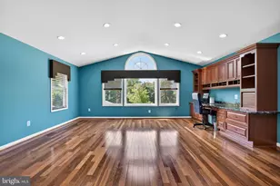 3 Stardust Ct, Catonsville, MD 21228 - Photo 37