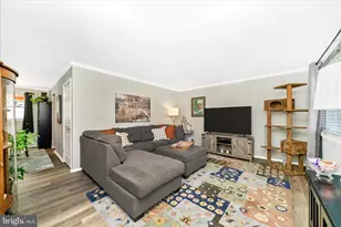 305 Glyndon Dr, Reisterstown, MD 21136 - Photo 5