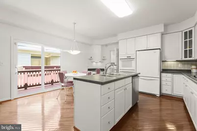 320 Chalk Hill Drive, Baltimore, MD 21208 - Photo 19