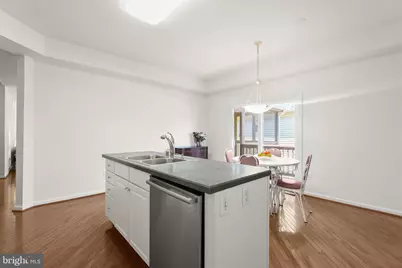 320 Chalk Hill Drive, Baltimore, MD 21208 - Photo 25
