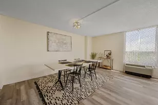 205 E Joppa Rd, Towson, MD 21286 - Photo 9