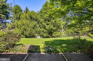 20 Pickburn Ct, Cockeysville, MD 21030 - Photo 29