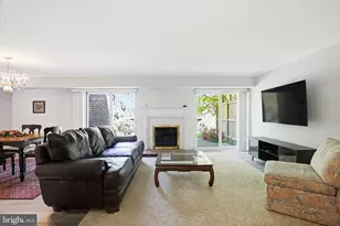20 Pickburn Ct, Cockeysville, MD 21030 - Photo 9
