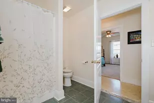 10 Elmont Ave, Baltimore, MD 21206 - Photo 33