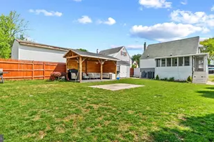 18 N Hawthorne Rd, Middle River, MD 21220 - Photo 25