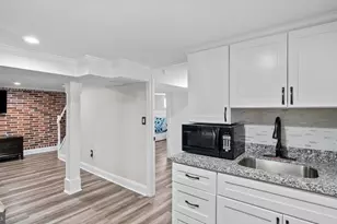 18 N Hawthorne Rd, Middle River, MD 21220 - Photo 17