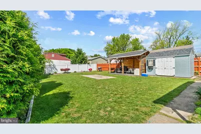 18 N Hawthorne Road, Middle River, MD 21220 - Photo 23