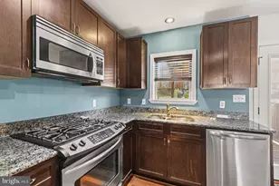 7039 Eastbrook Ave, Baltimore, MD 21224 - Photo 9